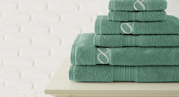 JEWEL TONE EMBROIDERED TOWEL GREEN